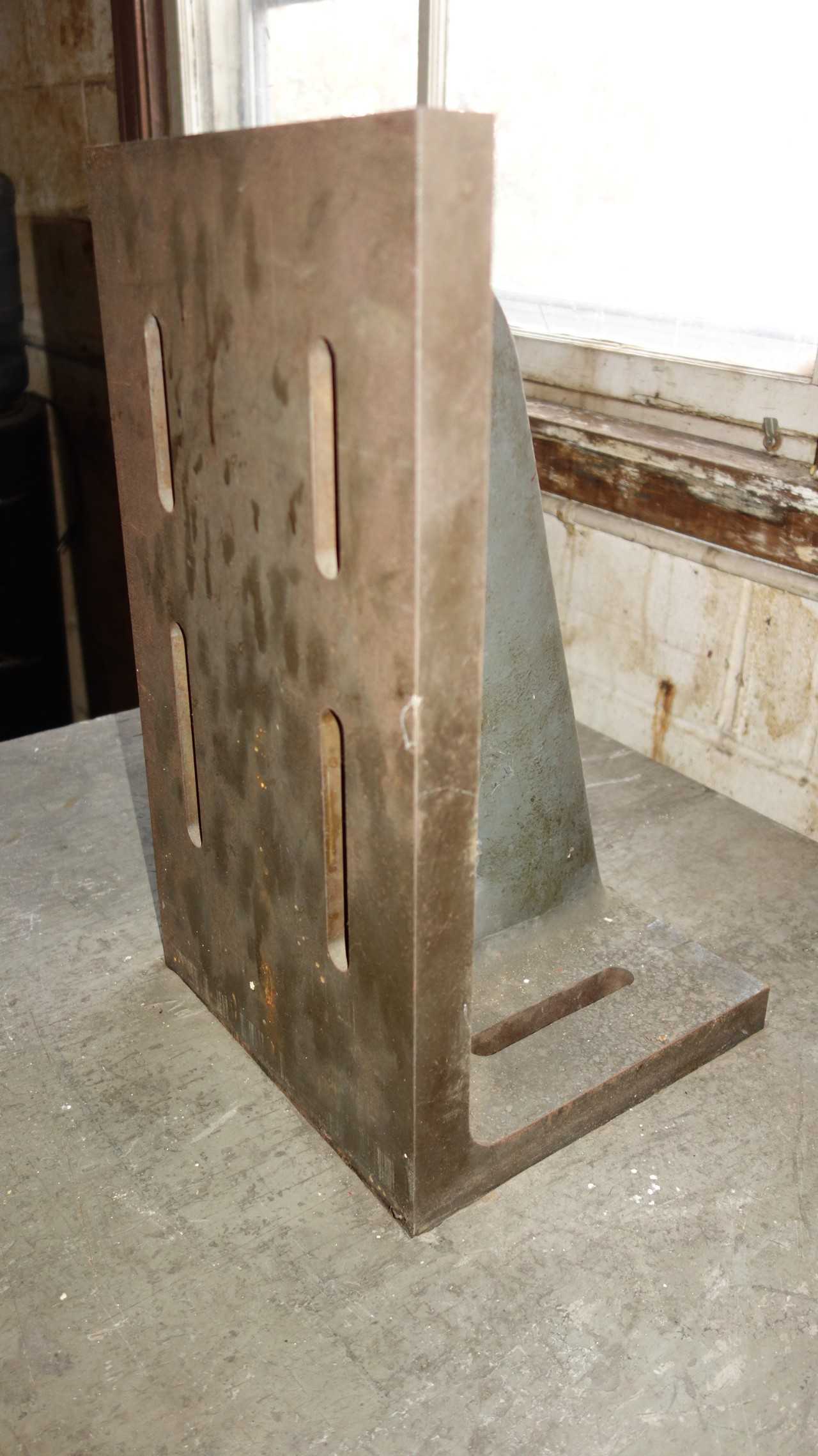 PROFESSIONAL STEEL WORK TABLE WITH STEEL BACKING BLOCK - PLANT & FACILITY