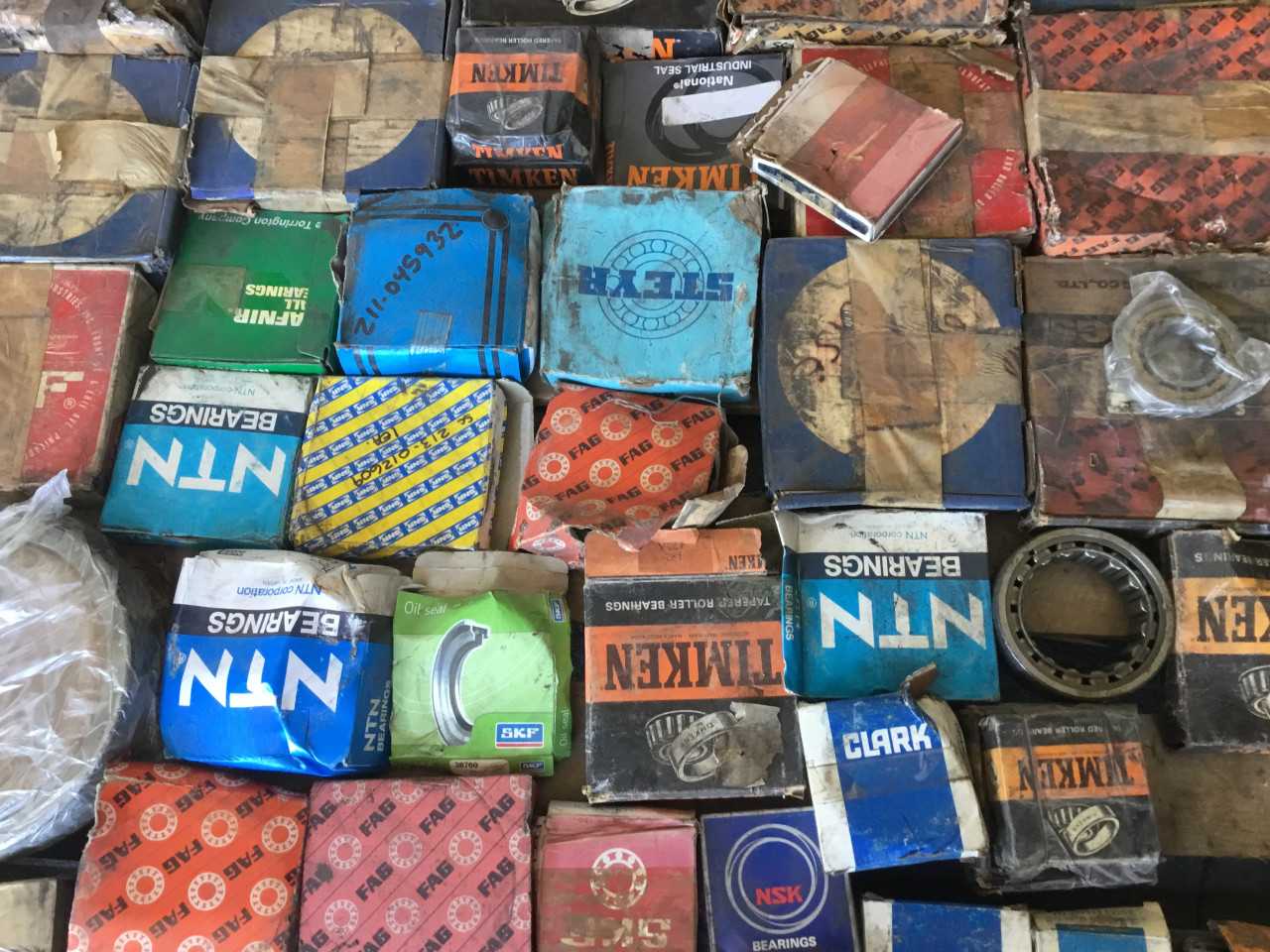 A Lot of Bearings - ELECTRIC POWER TOOLS