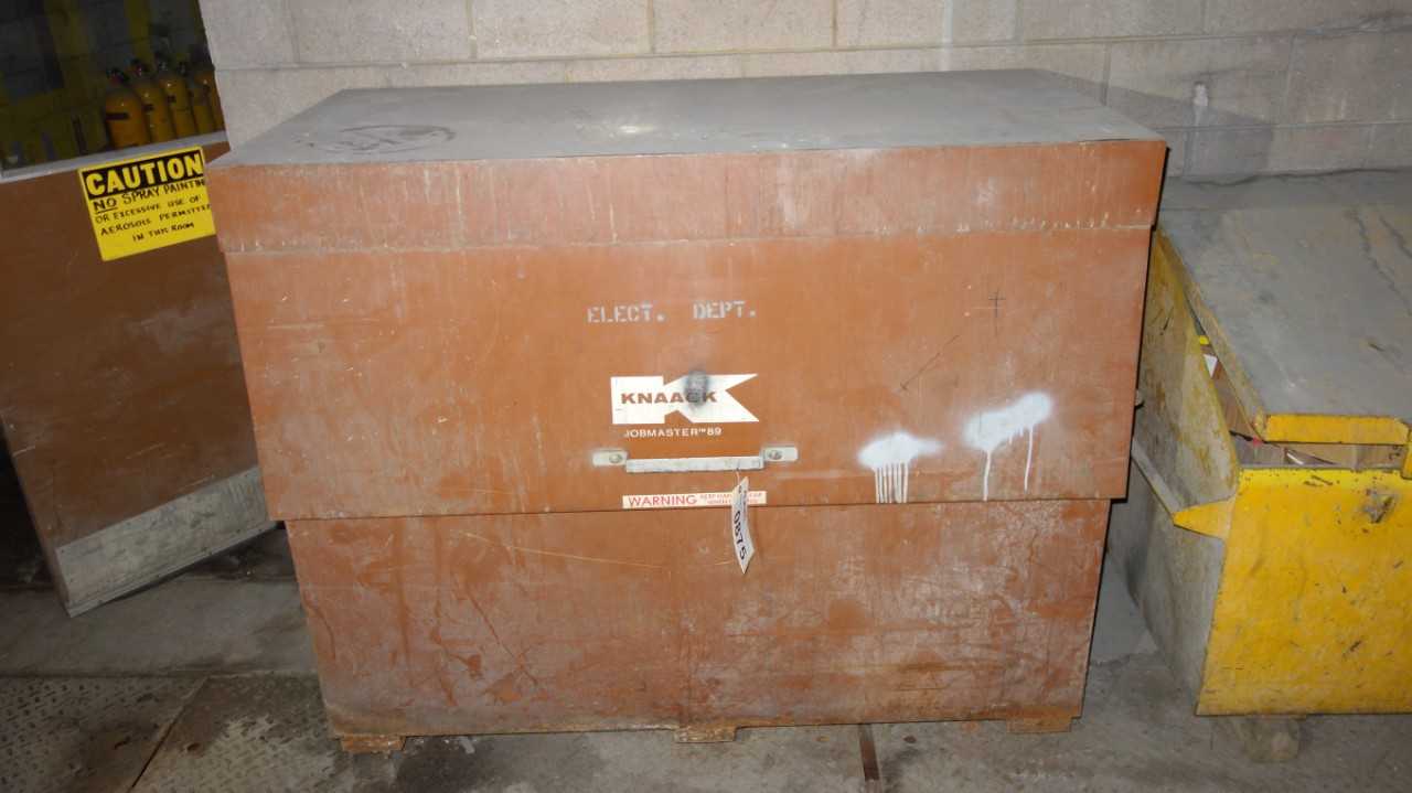 KNACK JOB BOX WITH SPARE PARTS AND SUPPLIES - MISCELLANEOUS