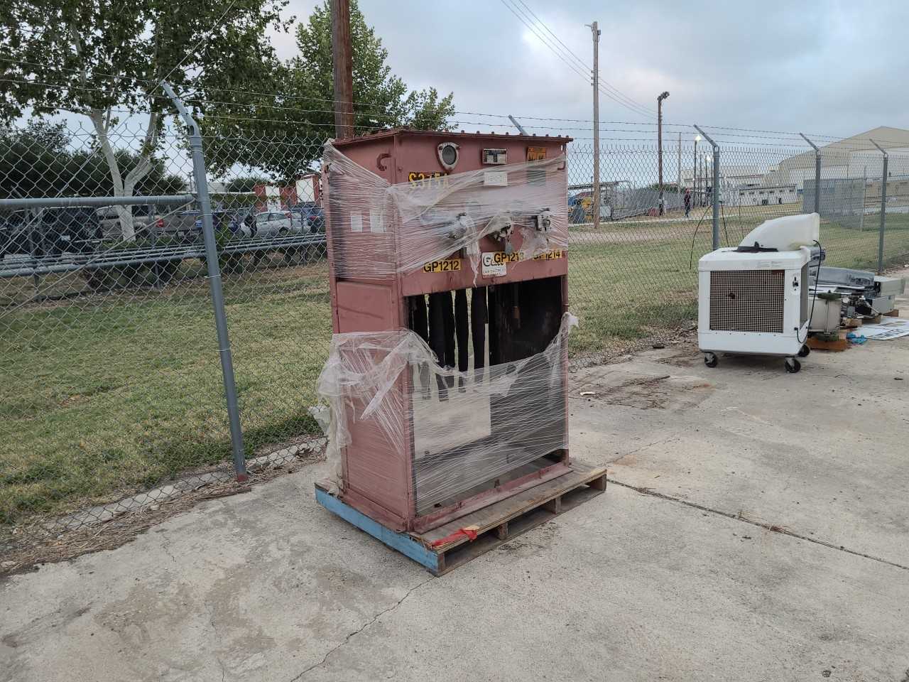 G&W Electric insulated oil switch (Lot 2586597) San Antonio, TX - FOOD & BEVERAGE