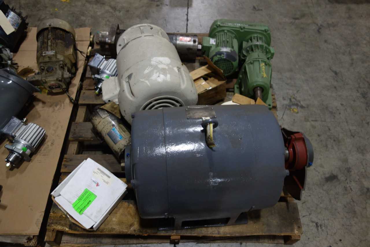2 PALLETS OF ASSORTED PARTS ONLY MOTORS - ELECTRIC MOTORS