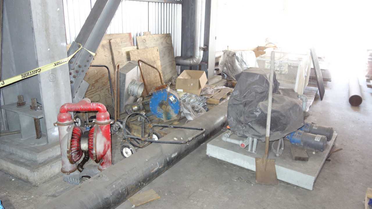 LOT OF ASSORTED PUMPS, STEEL FLOOR GRATING, CAGES - PLANT & FACILITY