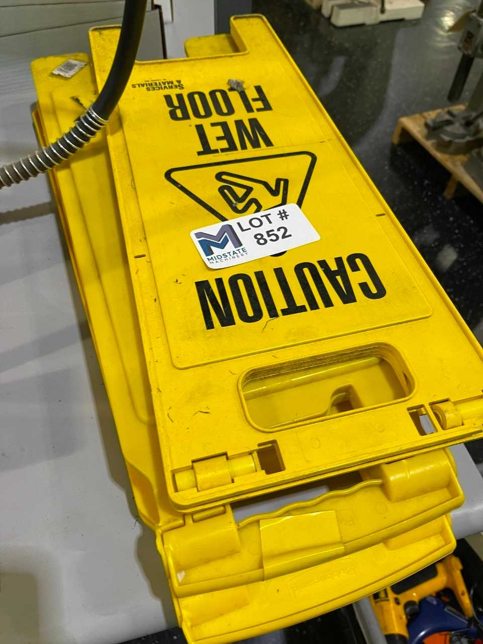 Caution Signs - MATERIAL HANDLING