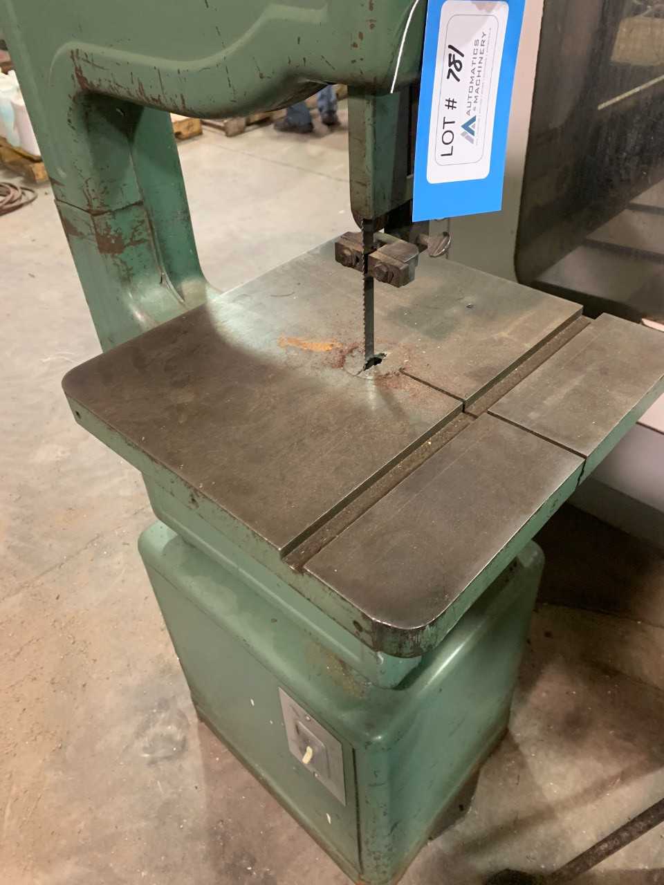 Powermatic 143 Vertical Bandsaw - VERTICAL BAND SAWS