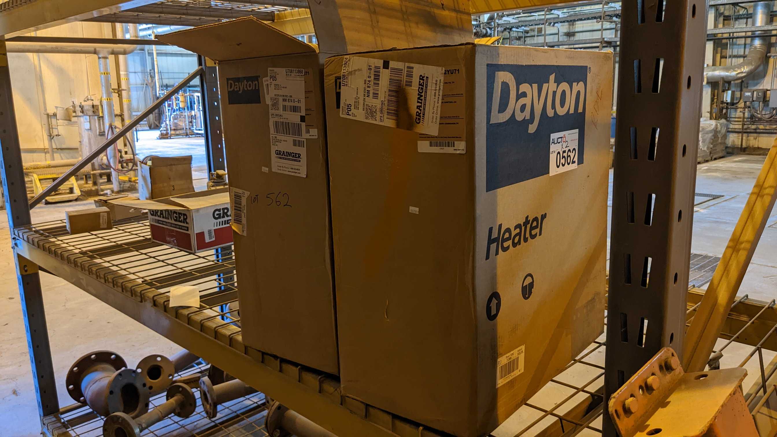 LOT OF 2 DAYTON UNIT HEATERS - HVAC EQUIPMENT
