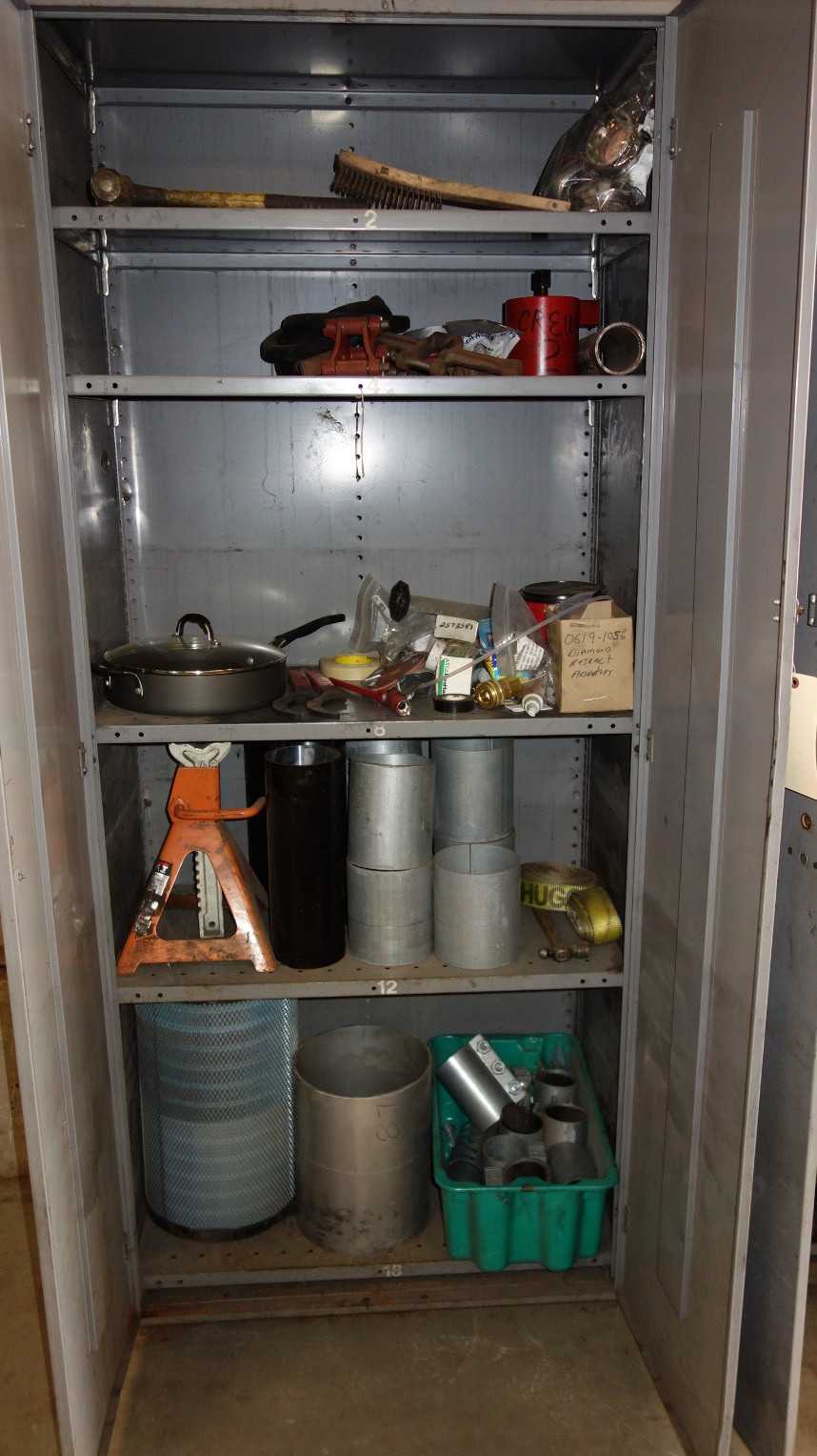 CABINET W/SLEEVES, JACK - TOOL STORAGE