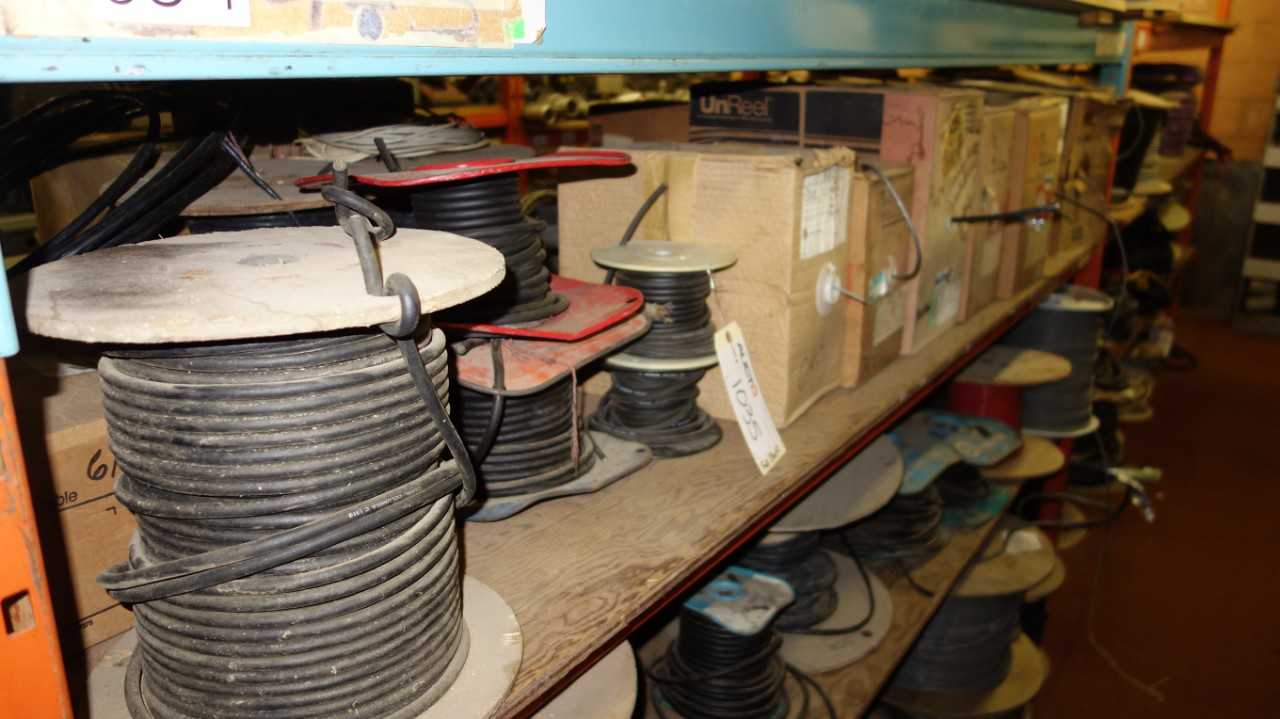 LOT OF ASSORTED COAXLE CABLE AND COPPER CABLE - ELECTRICAL COMPONENTS