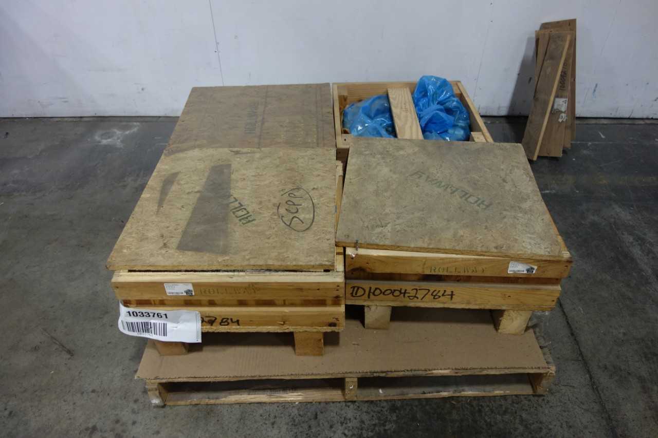 LOT OF ASSORTED BEARINGS - BEARINGS