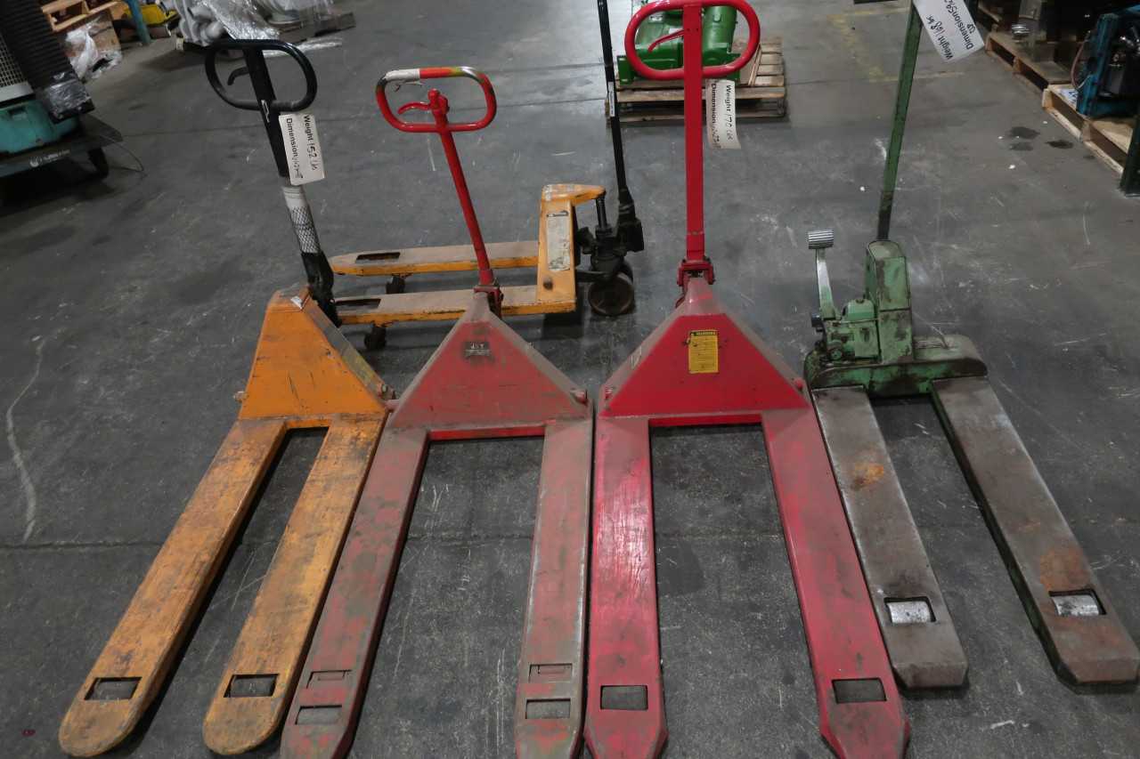 LOT OF 5 ASSORTED PALLET JACKS - MANUAL PALLET JACKS