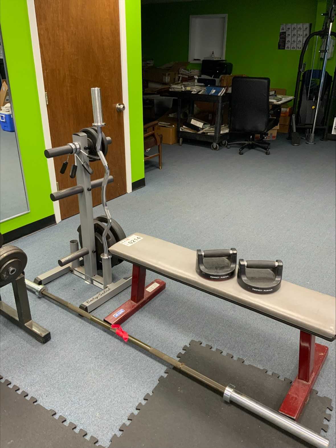 Weight Set W/ Bench & Pushup Pads - HAND TOOLS Weight Set W/ Bench & Pushup Pads - HAND TOOLS