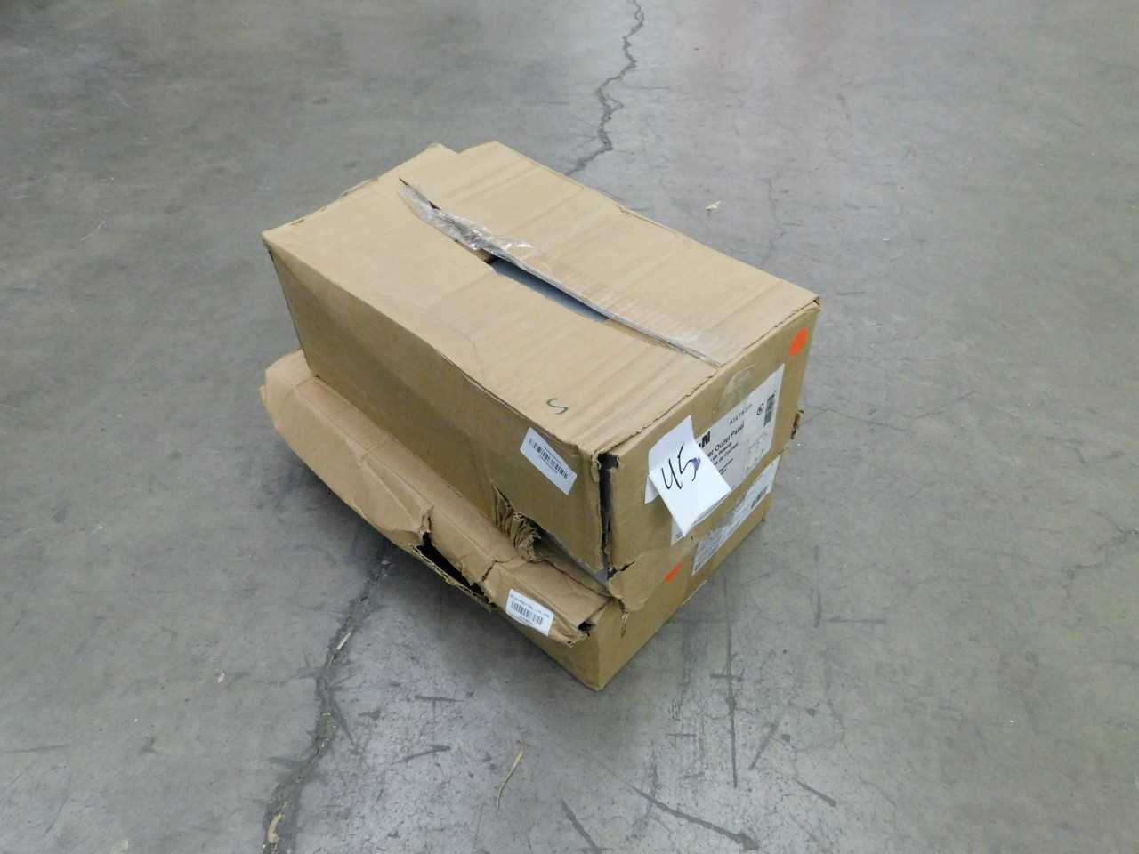 Lot of 1 Meter Socket, 1 Power Outlet Panel - ELECTRICAL COMPONENTS