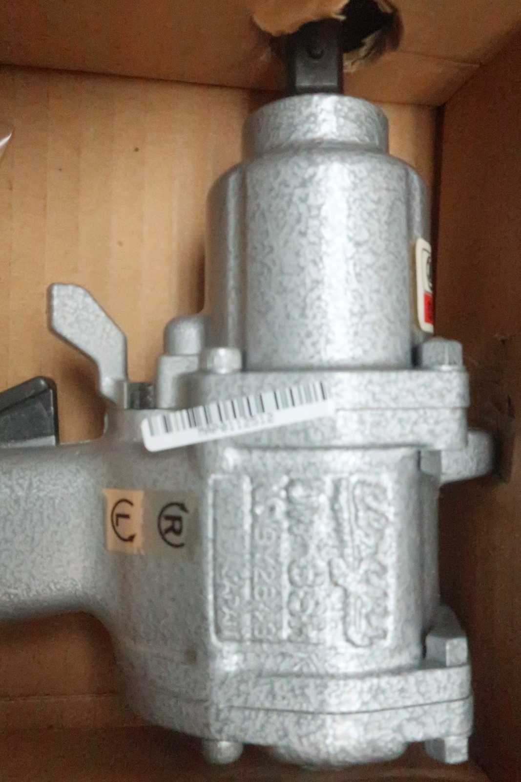 AIMCO UW-8SHK URYU NPT DRIVE 1/4IN 1/2IN PNEUMATIC IMPACT WRENCH - PNEUMATIC POWER TOOL