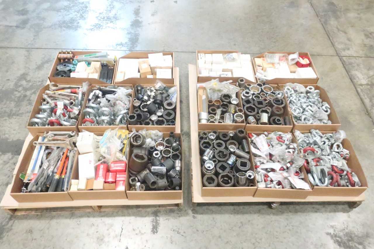 2 PALLETS OF ASSORTED SOCKETS, HOLE SAWS, HAND TOOLS, BRACKETS, SPANNER WRENCHES- SURE-GRIP, BERGMAN, WILLIAMS, ARMSTRONG - HAND TOOLS