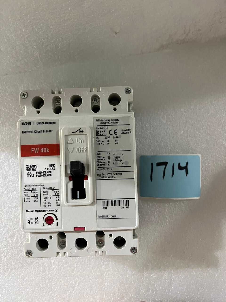 CIRCUIT BREAKER - CIRCUIT BREAKERS
