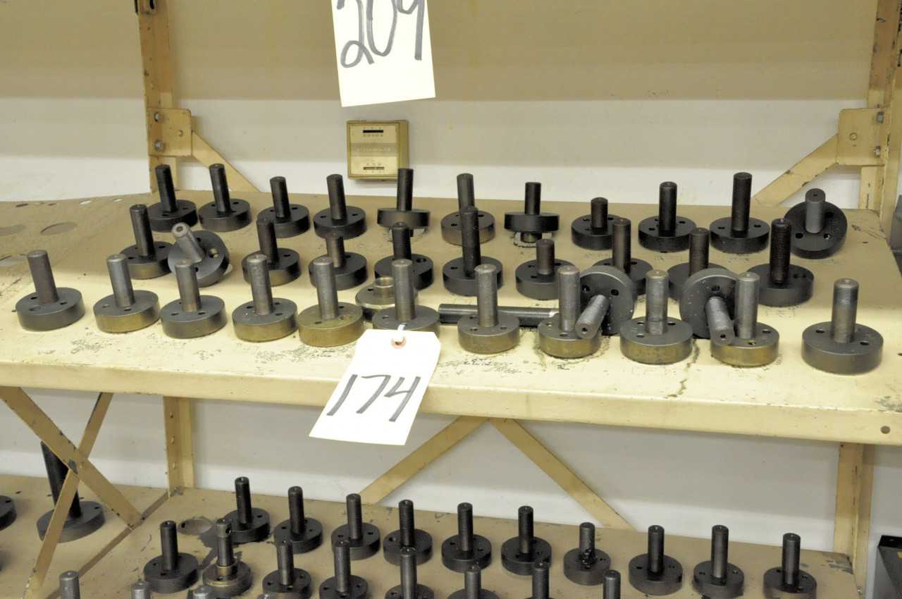 Lot-Lead Screws on (1) Shelf - ELECTRIC POWER TOOLS