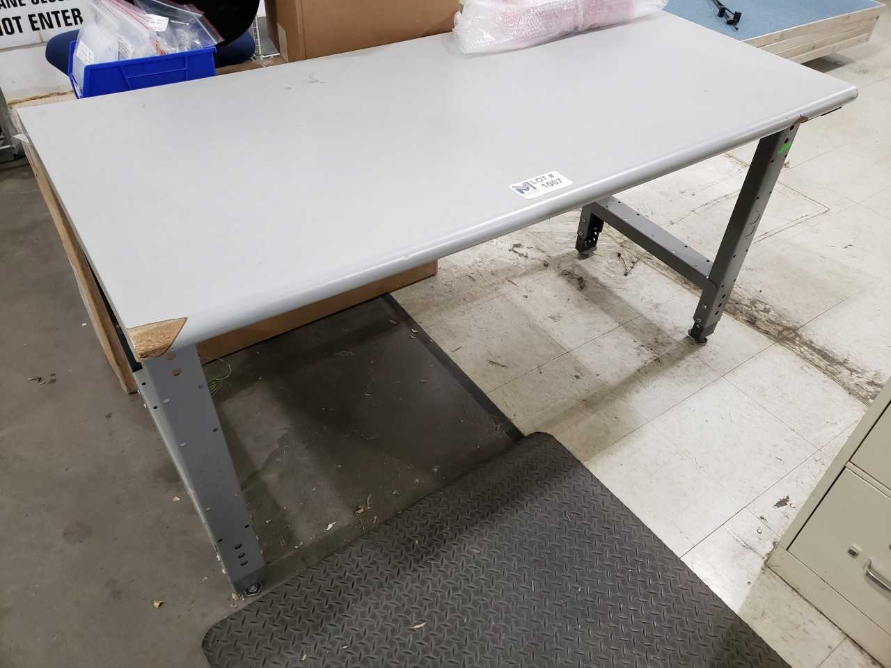 Workbench No Contents - MISCELLANEOUS Workbench No Contents - MISCELLANEOUS