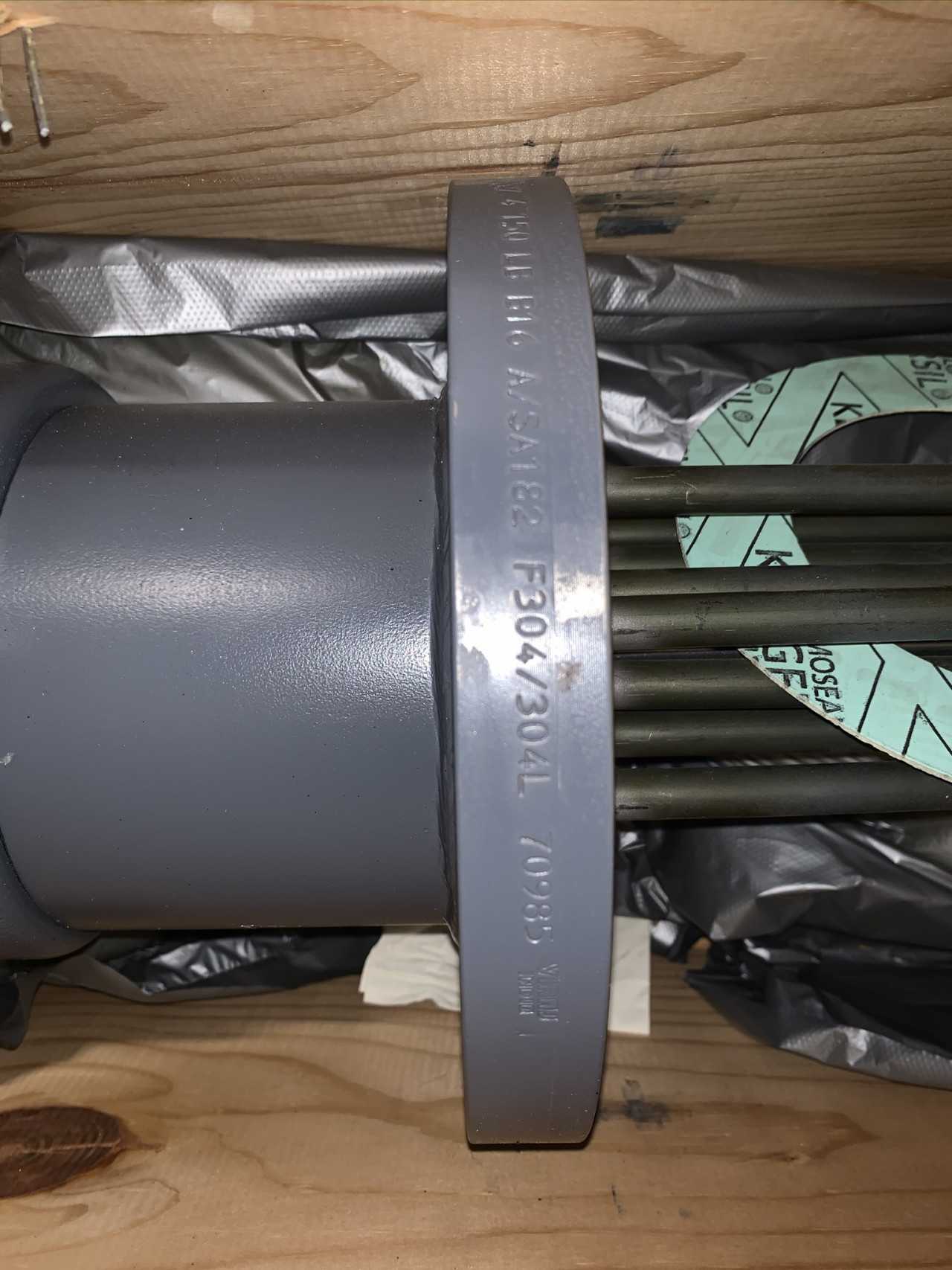 New - Lot of 2 - Chromalox TMSS-4125E2T1XX Heaters - INDUSTRIAL PARTS