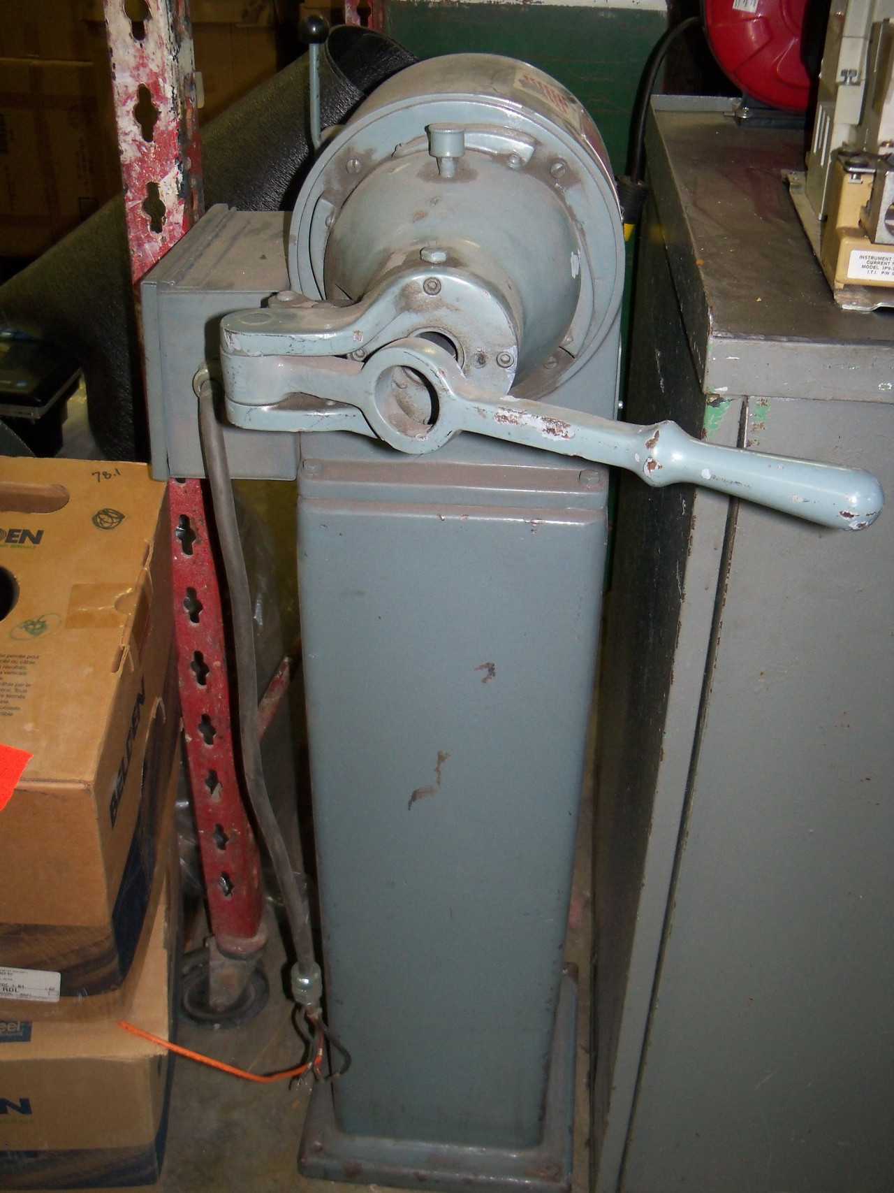 Schauer Speed Lathe LA2F 1 HP - LATHES Schauer Speed Lathe LA2F 1 HP - LATHES
