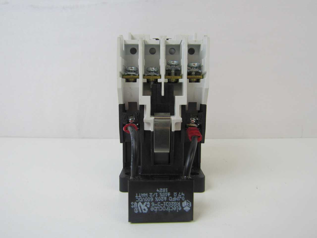 Lot of Quantity 11x D15CR22 Contactors - CONTACTORS