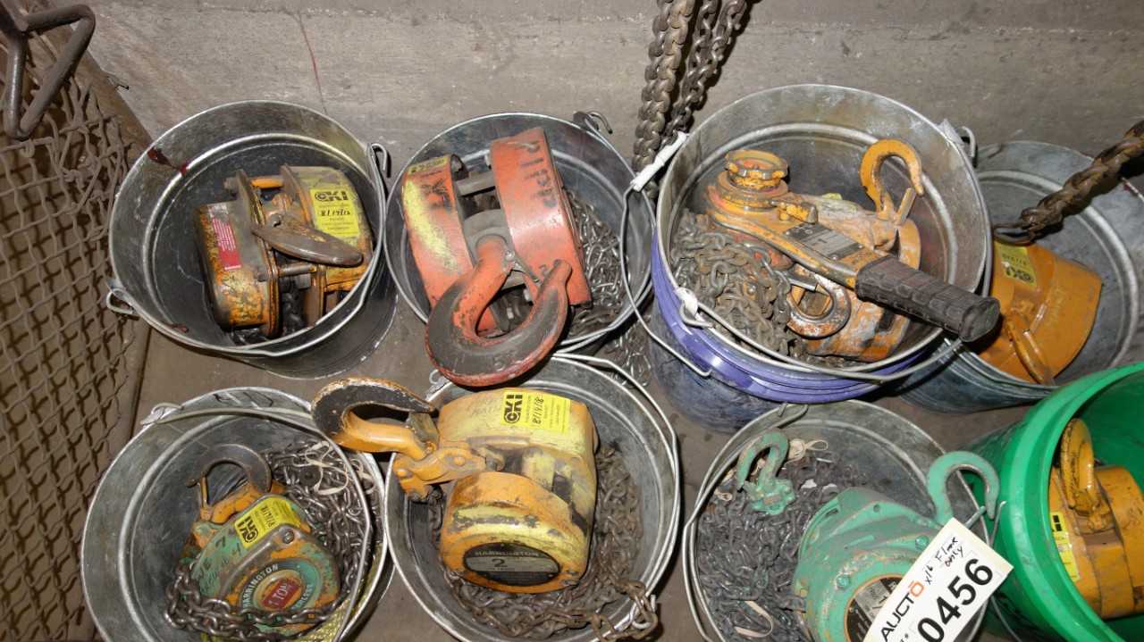 ASSORTED LOT OF MANUAL CHAIN HOISTS HARRINGTON CM 1/2 TON TO 5 TON - LIFTING EQUIPMENT