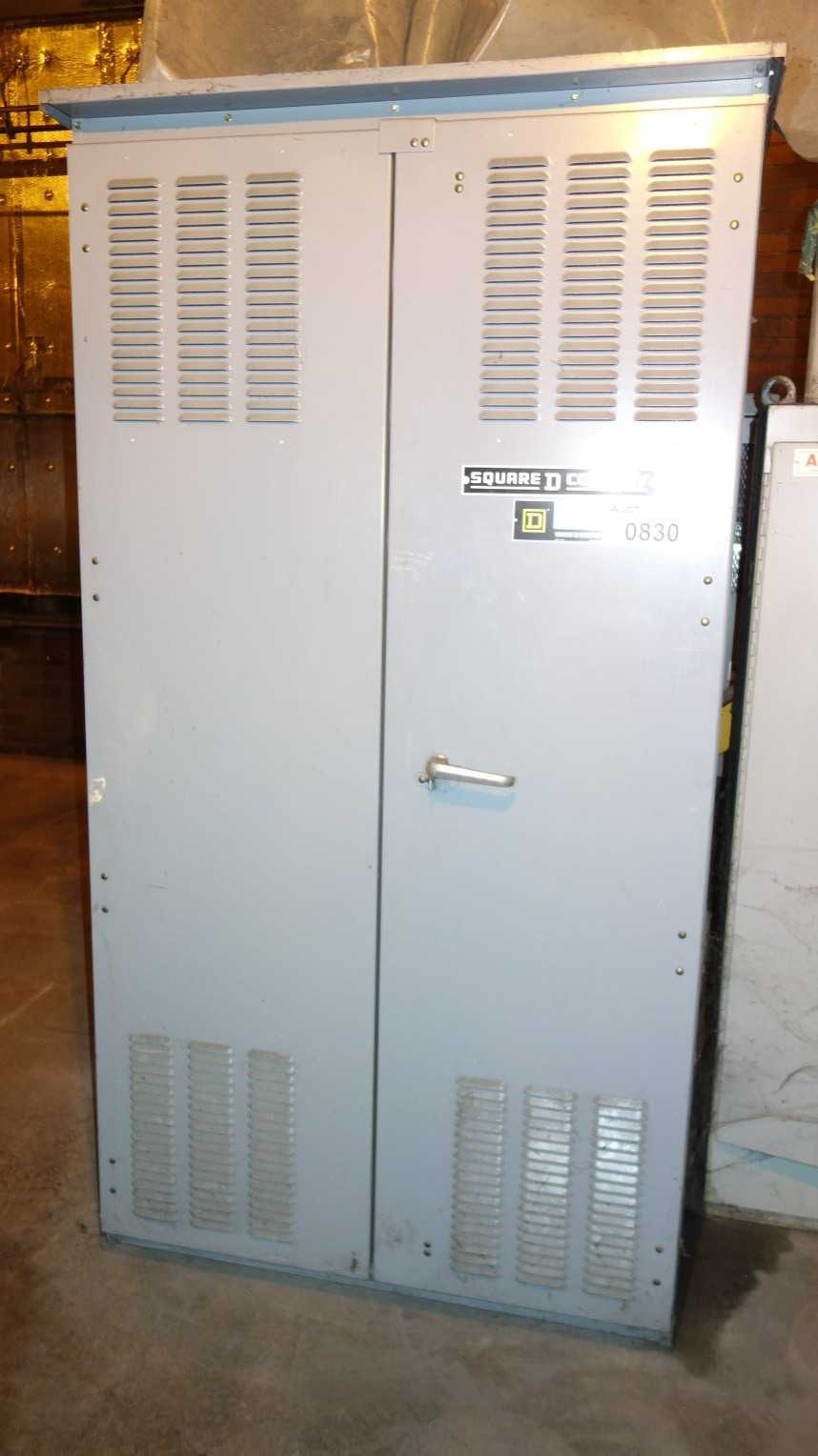 SQUARE D 5042956B0 1000A 480Y/277V POWERSTYLE SWITCHBOARD CABINET - 16X CIRCUIT BREAKERS - CIRCUIT BREAKERS