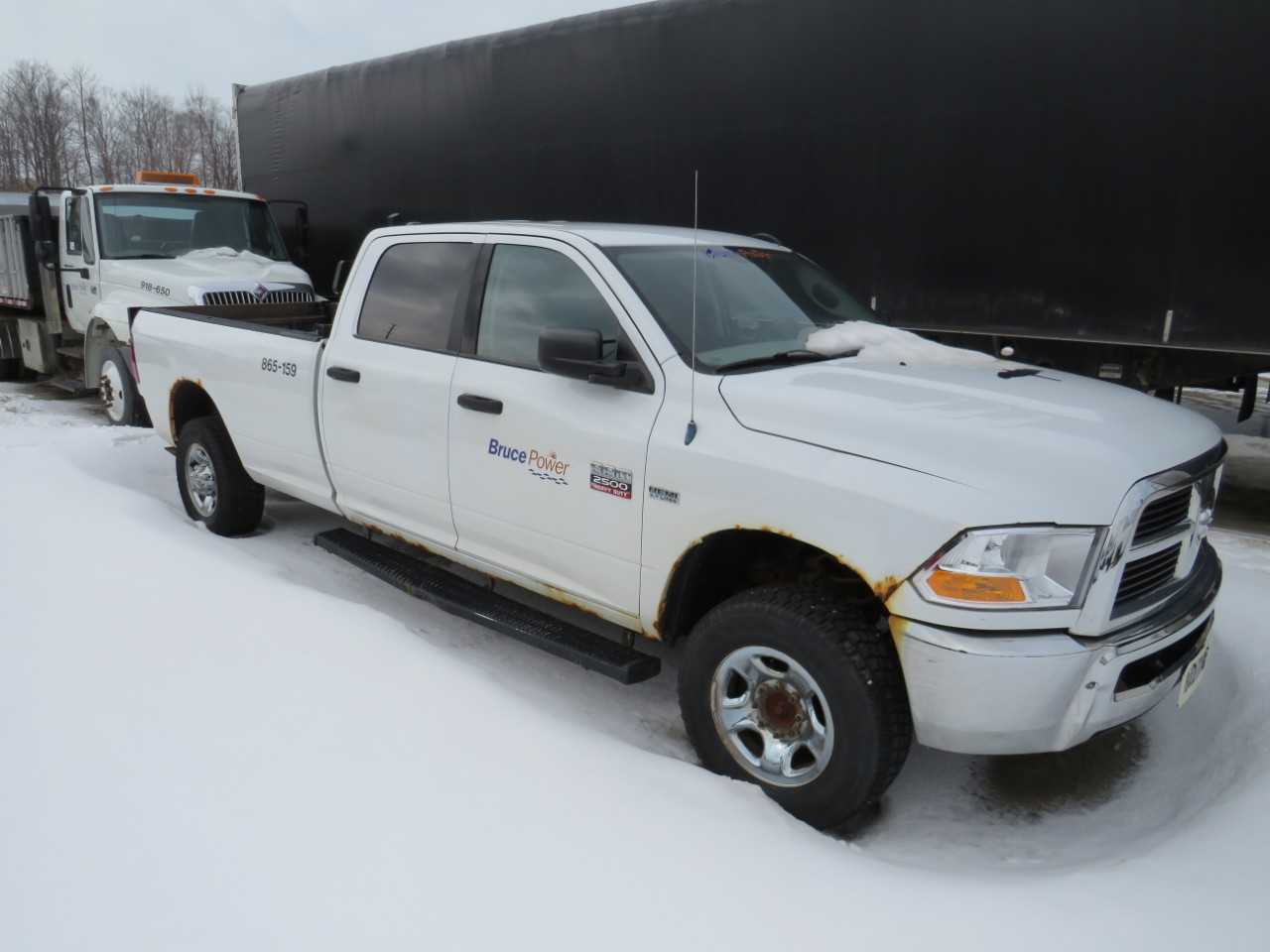 2010 DODGE RAM 2500 HEAVY DUTY PICKUP TRUCK W/ LIFTGATE - HYDRO EXCAVATOR TRUCKS