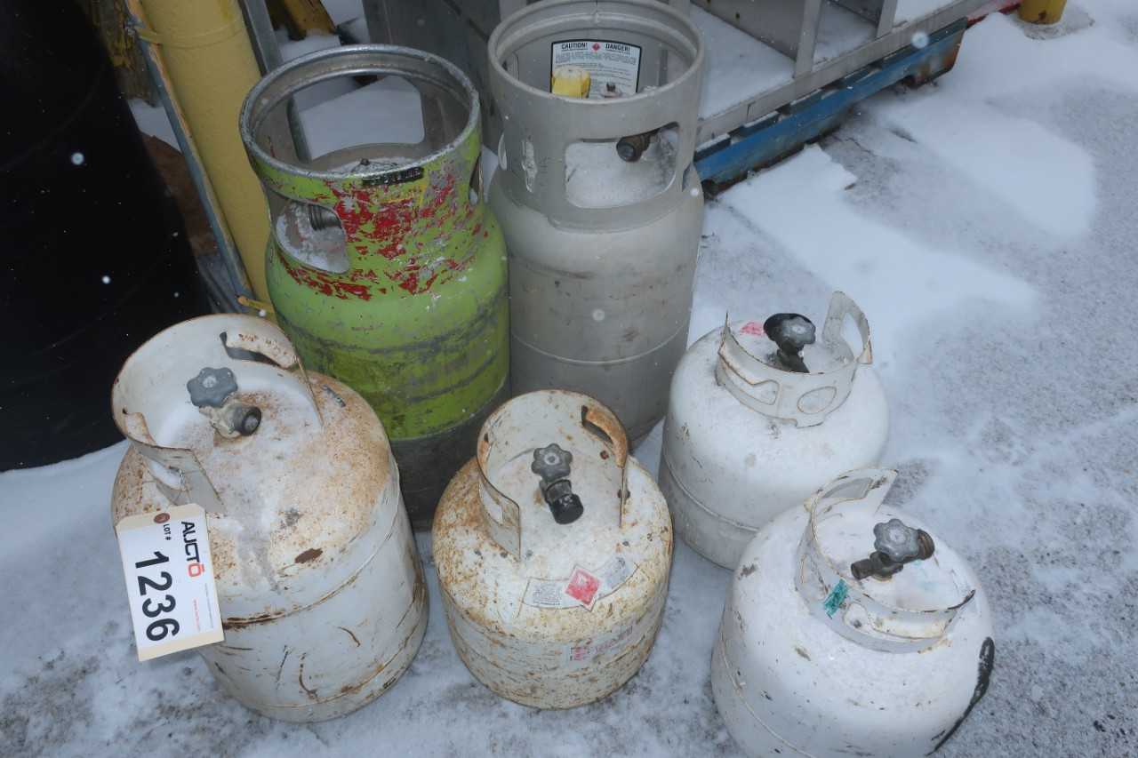 LOT OF ASSORTED PROPANE TANKS - PROCESS EQUIPMENT