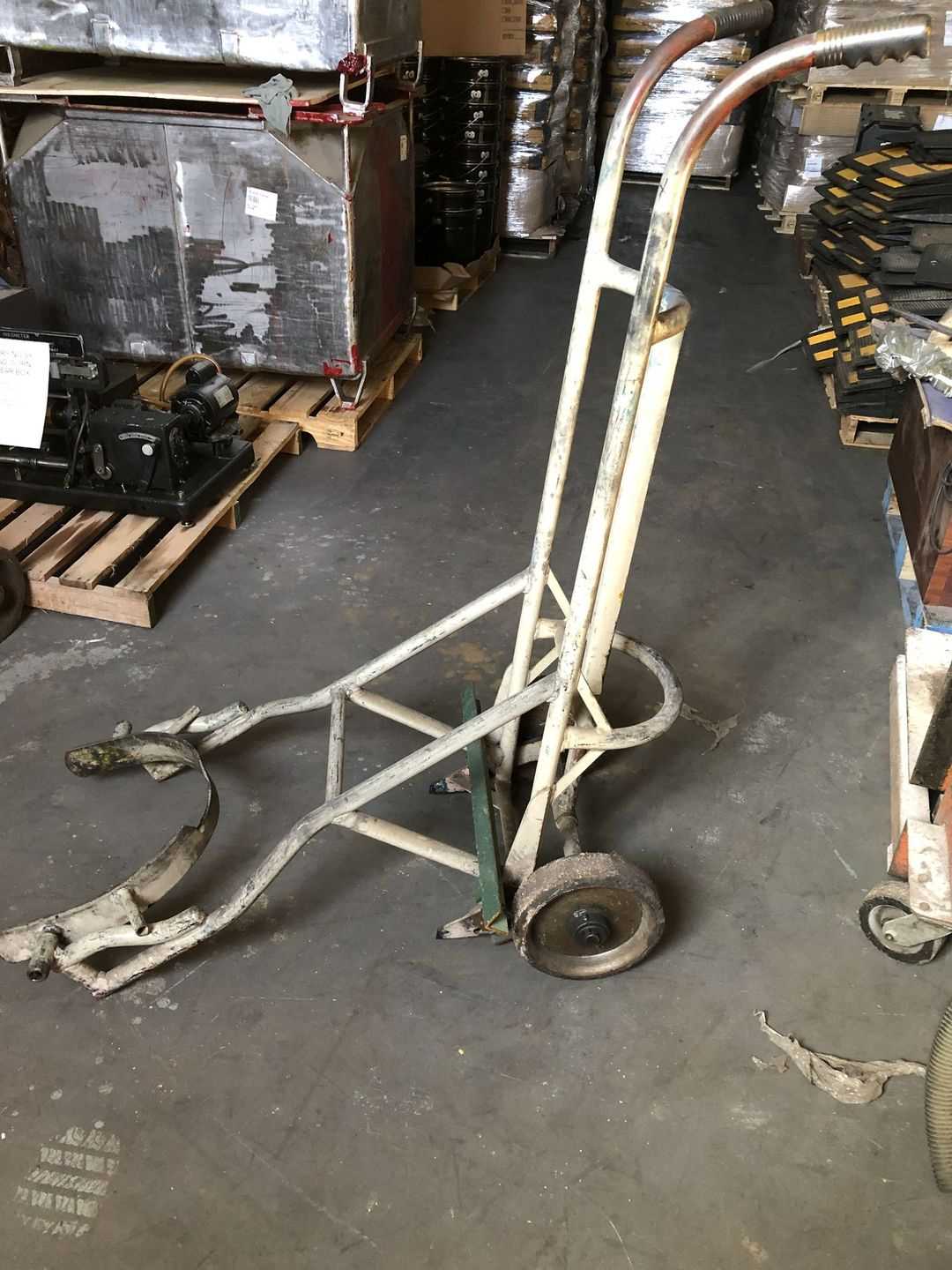 Bulk Lot of Lab Equipment Qty 40 - PLANT & FACILITY EQUIPMENT