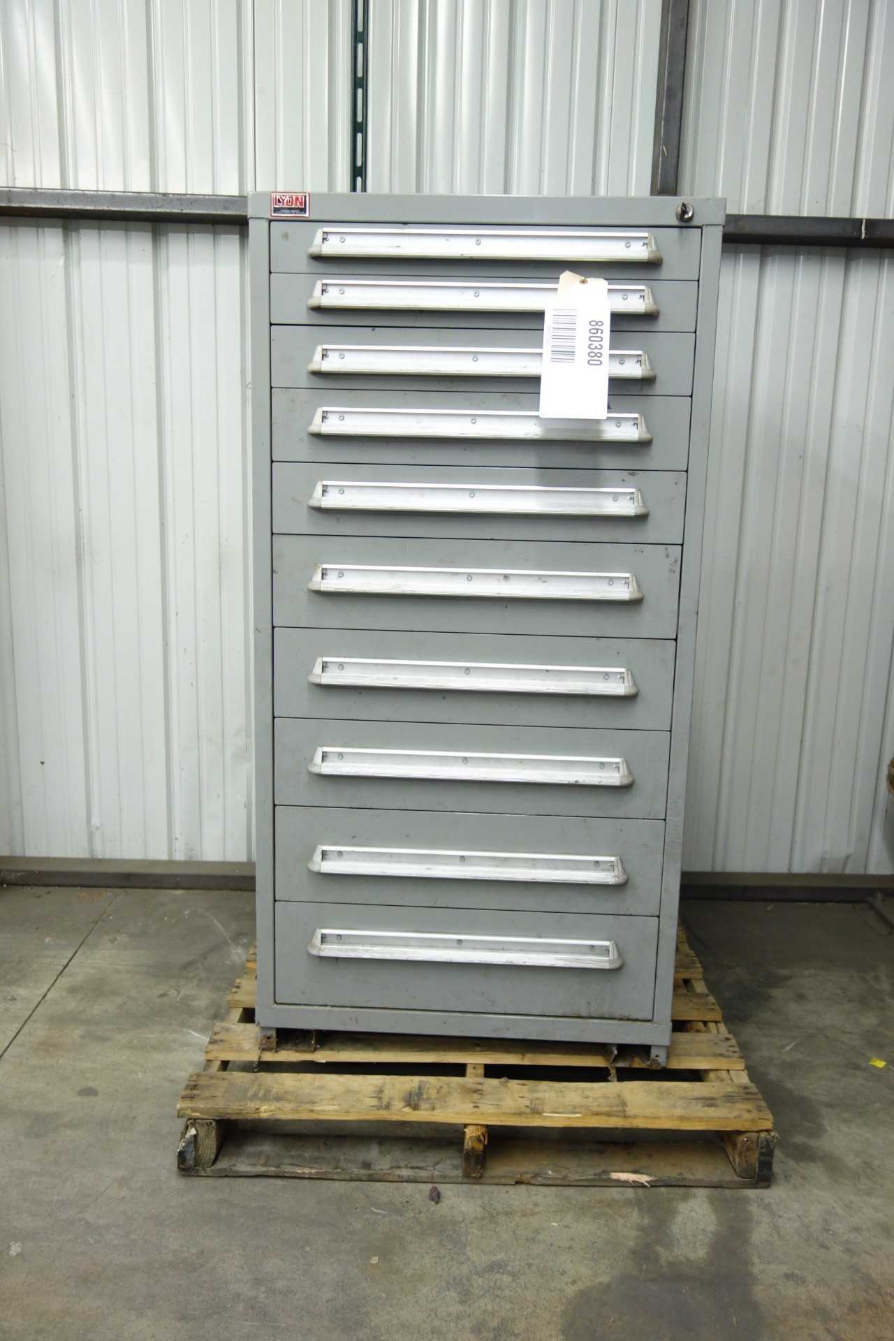 LYON 10 DRAWER LOCKING TOOL CABINET - TOOL STORAGE