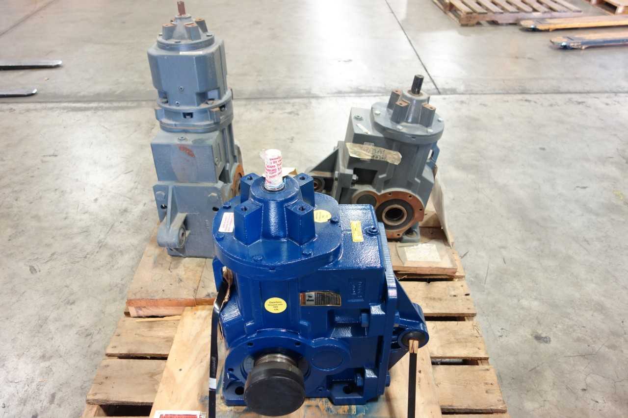 LOT OF 3 ASSORTED FALK ULTRAMITE GEAR REDUCERS - GEAR REDUCERS