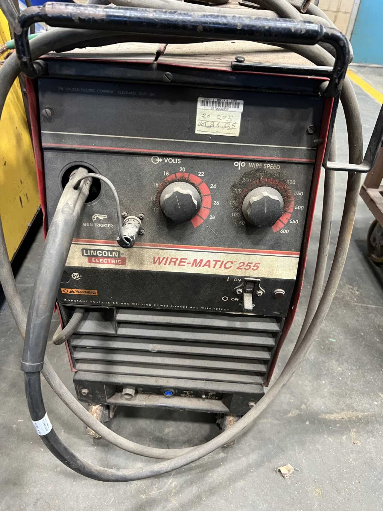 Lincoln Wire-Matic 255 Welder Type WM-255 - WELDING EQUIPMENT
