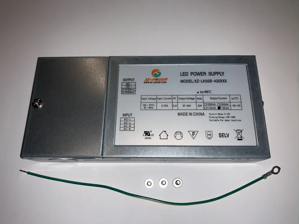 LINEAR POWER LP150【希少品】 New - Lot of 480 pieces - XZ LK50B 50W 120-277V Flat Panel