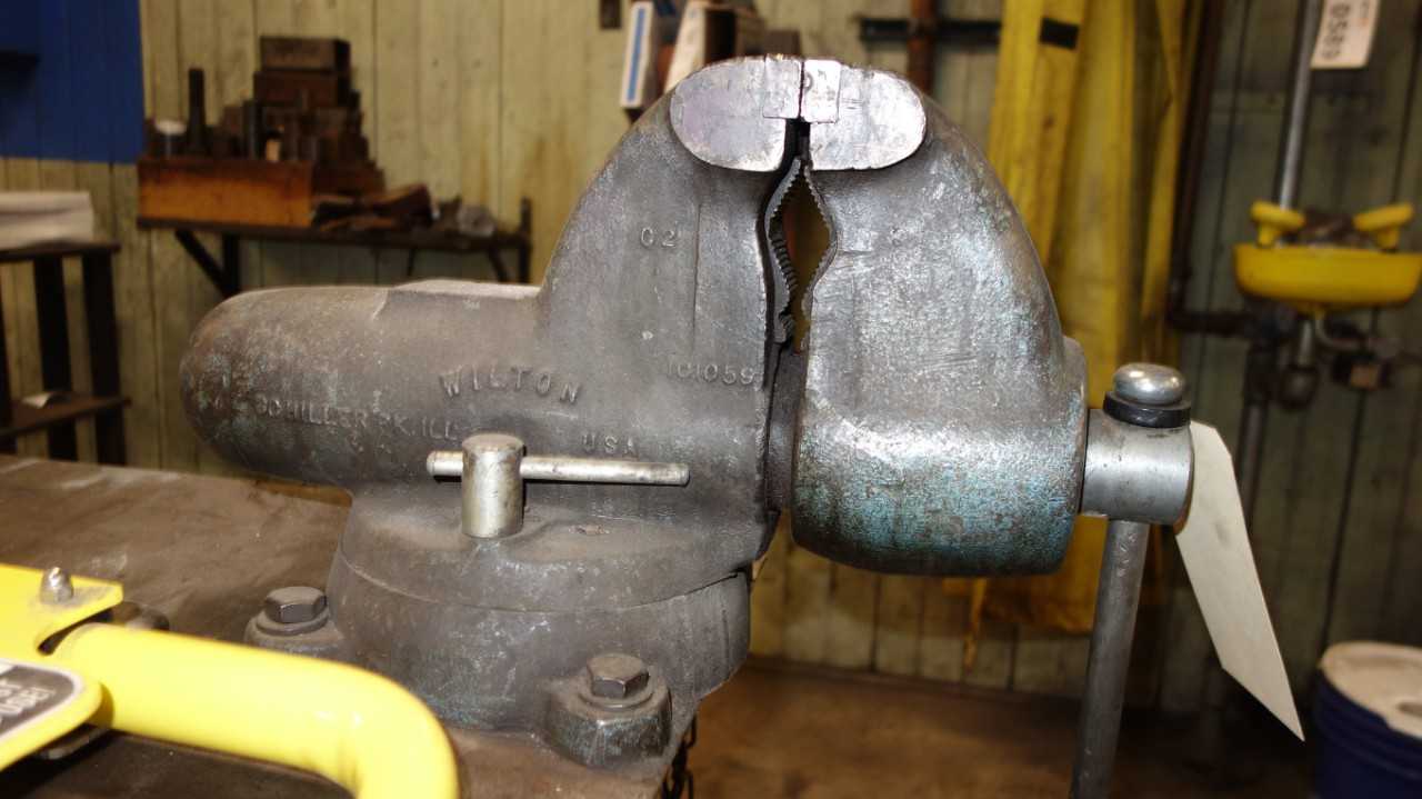 WILTON BENCH VISE - ELECTRIC POWER TOOLS