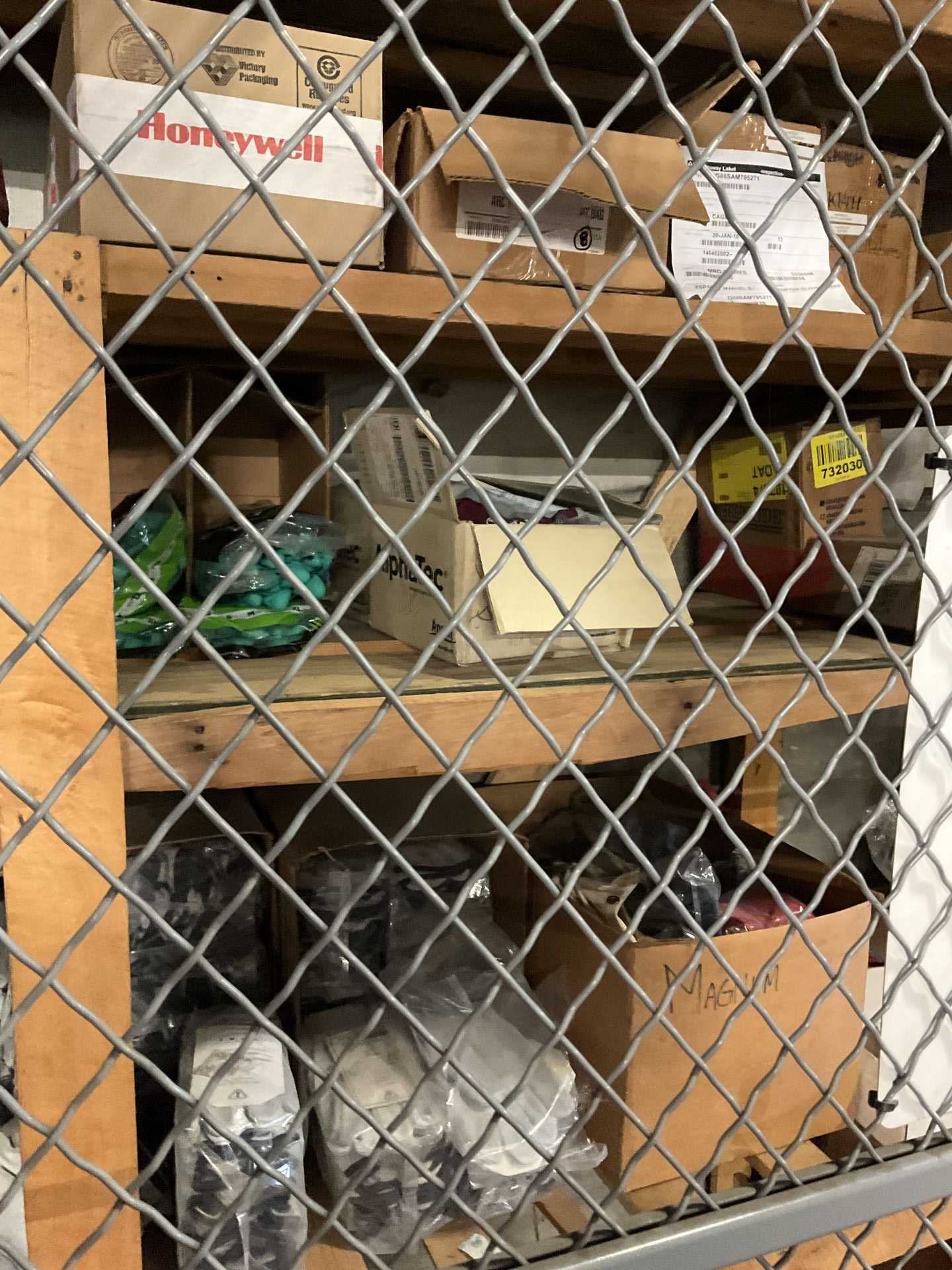 CONTENTS OF CAGE ASSORTED PPE - PLANT & FACILITY CONTENTS OF CAGE ASSORTED PPE - PLANT & FACILITY