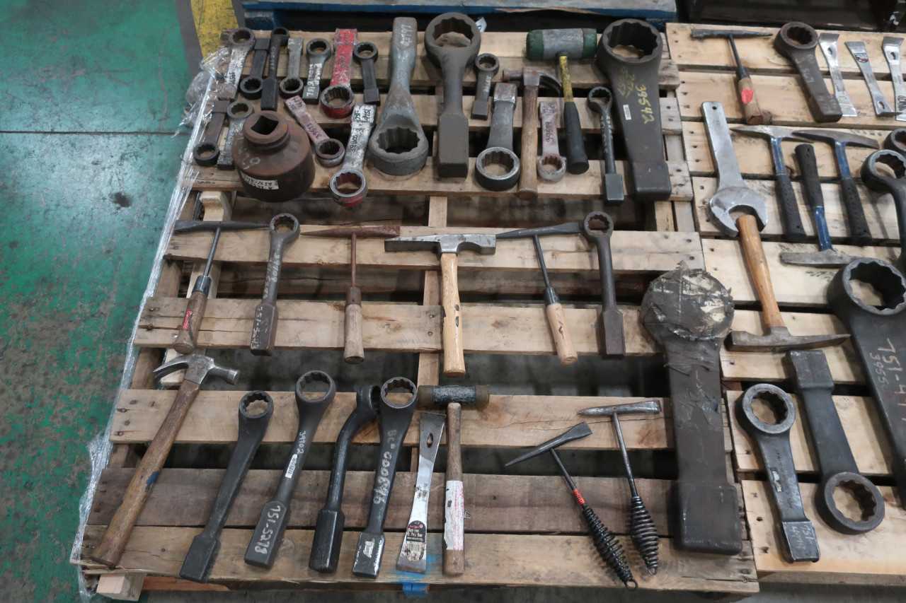 6 PALLETS OF ASSORTED HAND TOOLS HAMMERS WRENCHES SOCKETS - ELECTRIC POWER TOOLS