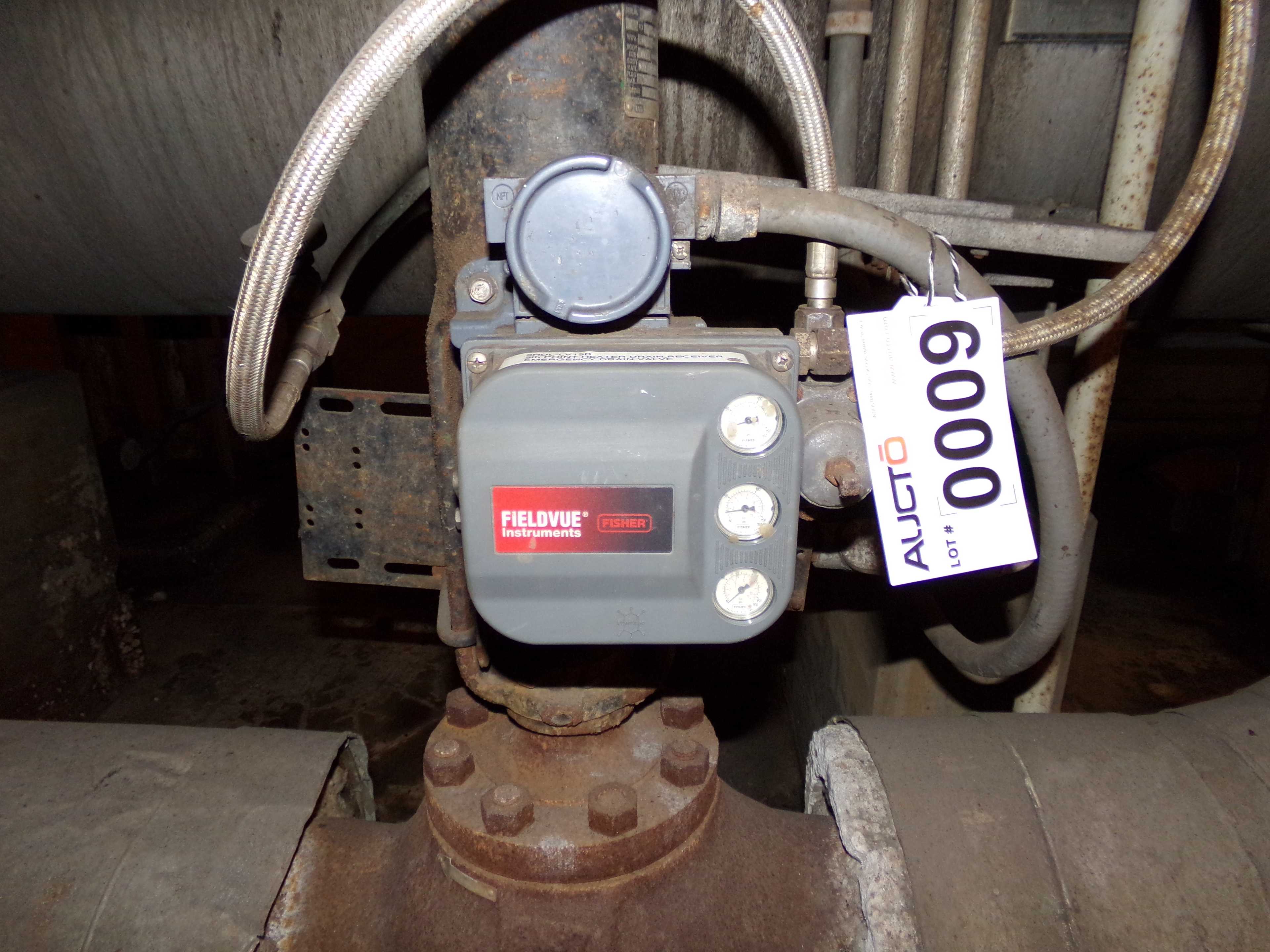 2001 FISHER CONTROLS DVC6010 FIELDVUE POSITIONER - CONTROL VALVE