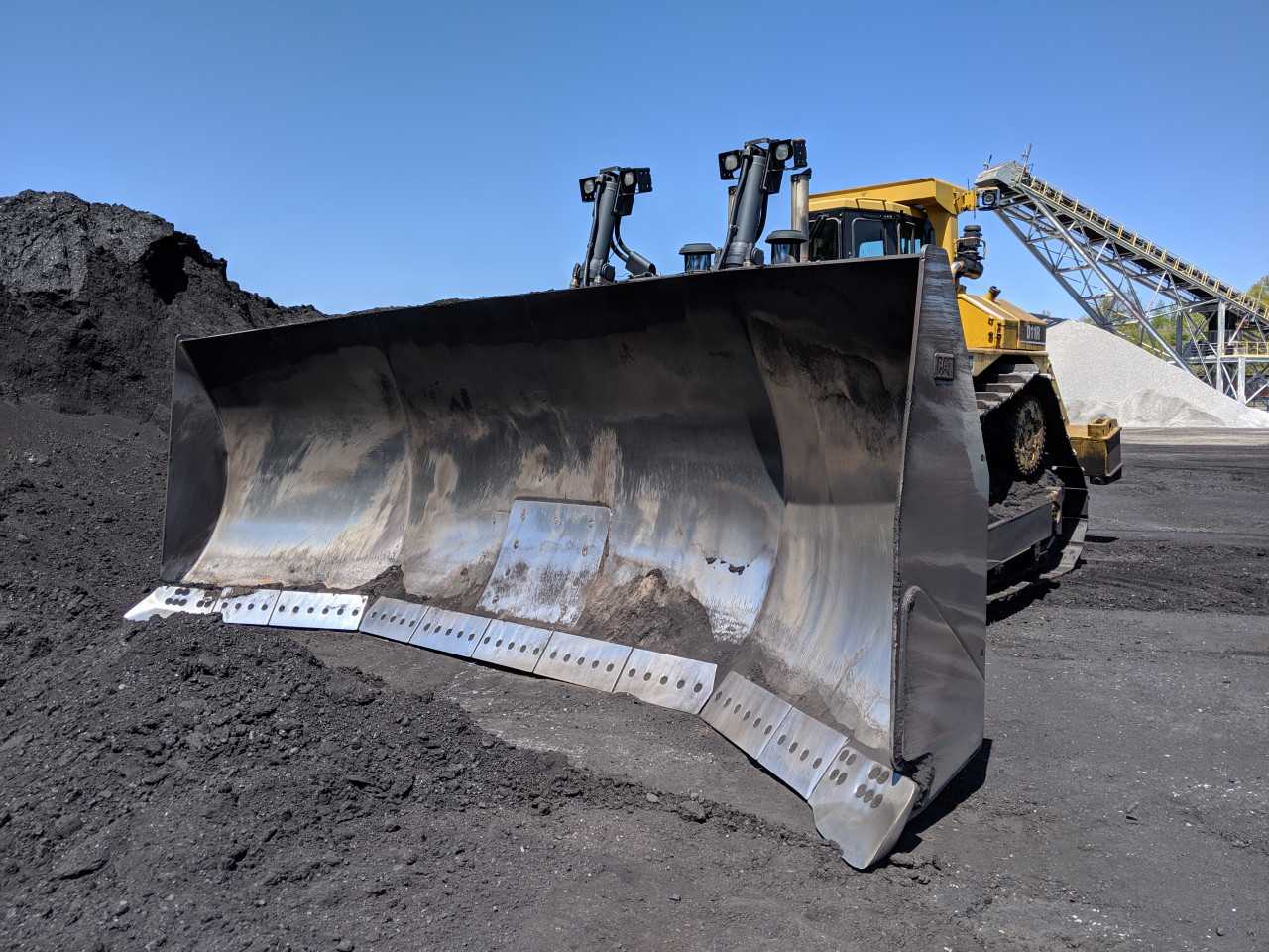 2006 CAT D11R TRACK DOZER - CRAWLER LOADERS