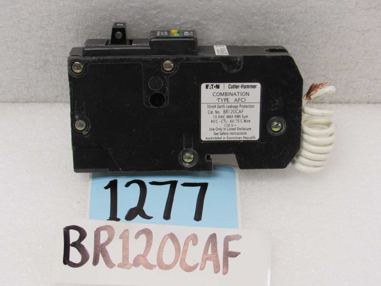 LOT OF EATON RESIDENTAL BREAKERS - MISCELLANEOUS