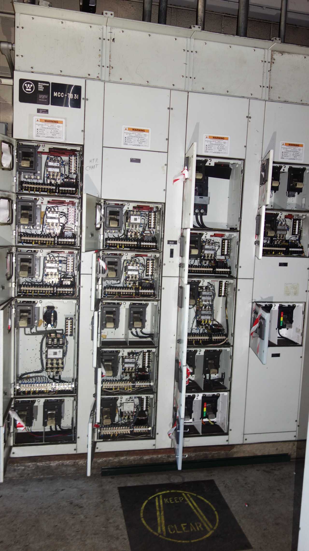 X4 VERTICAL SECTIONS OF WESTINGHOUSE MCC BUCKETS - MOTOR CONTROL CENTERS