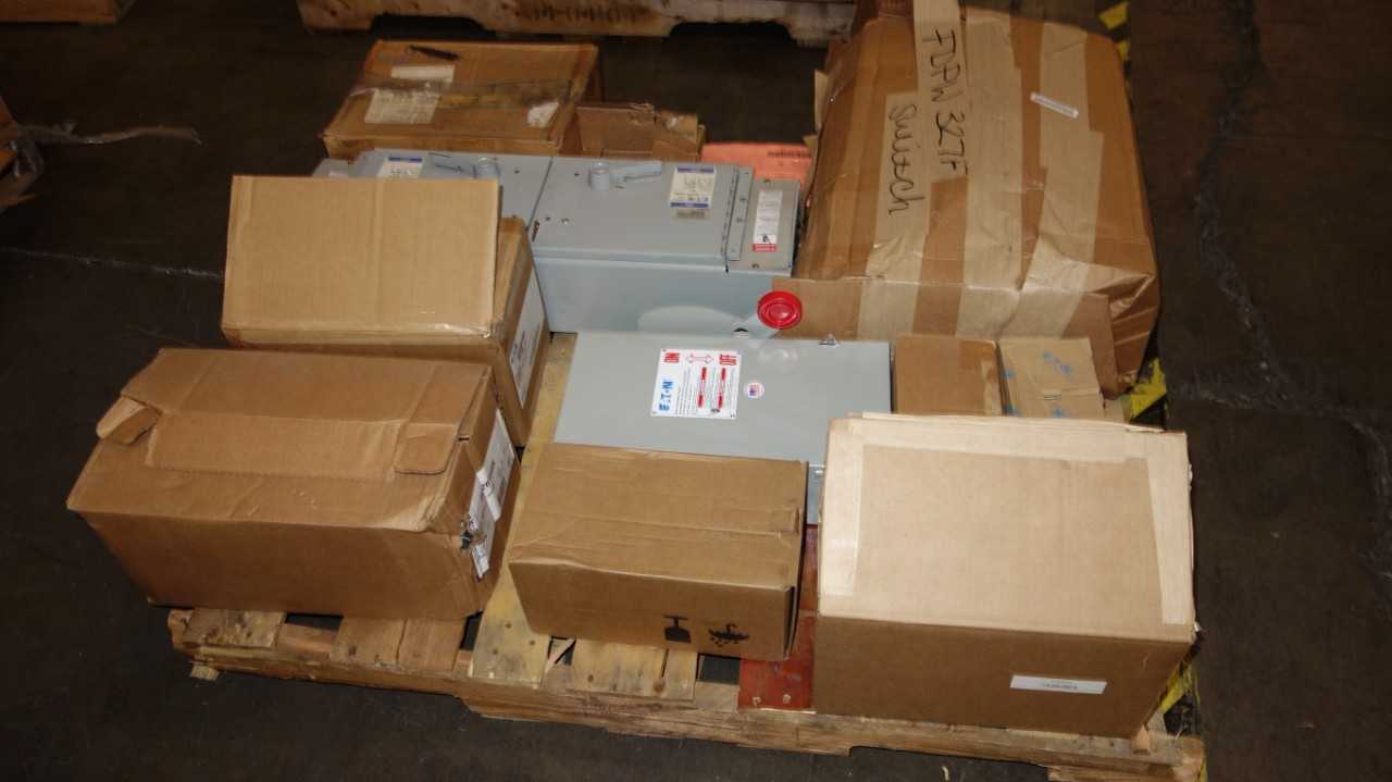 1 PALLET OF ASSORTED EATON DISCONNECT SAFETY SWITCHES, - SAFETY EQUIPMENT