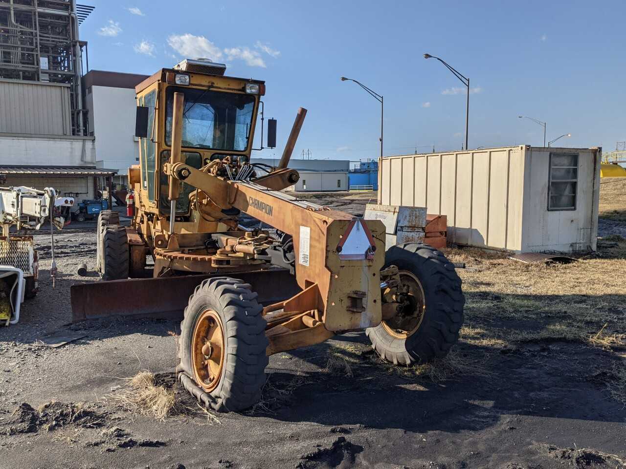 Champion 710A Motorgrader - MOTOR GRADERS