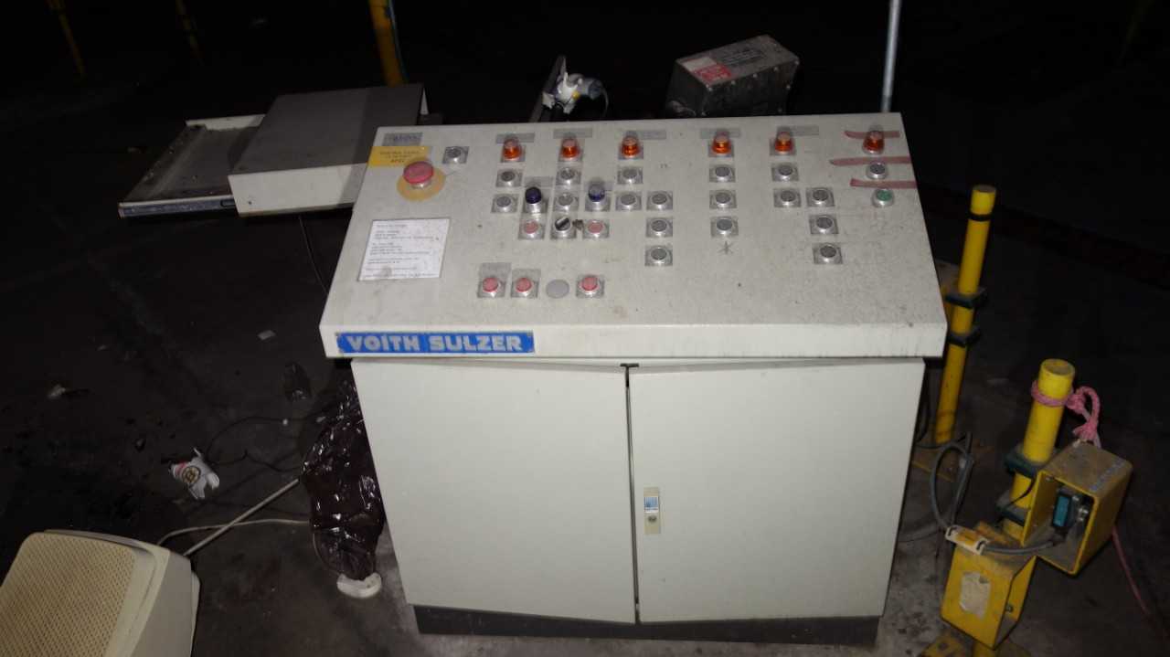 VOITH SULZER TURN TABLE CONTROL PANEL WITH TURNTABLE & INTERNAL CONVEYOR SECTION - PULP & PAPER