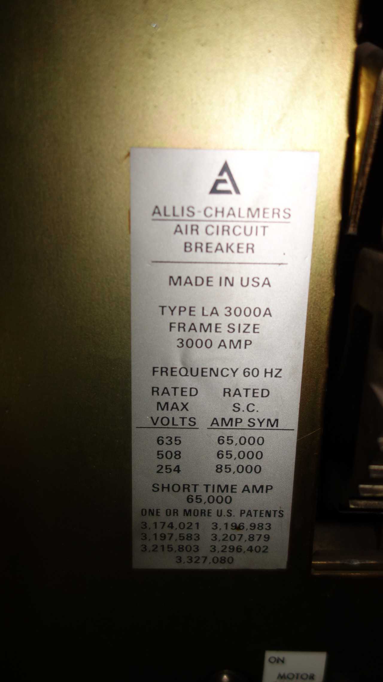 X10 SECTIONS OF ALLIS CHALMERS LA AIR BREAKER PANELS - CIRCUIT BREAKERS