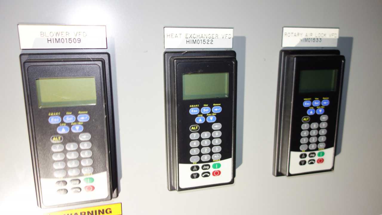 DSI TRAILER CONTROL MOTOR DRIVE PANEL W/ ALLEN BRADLEY POWERFLEX 700 - MOTOR DRIVES