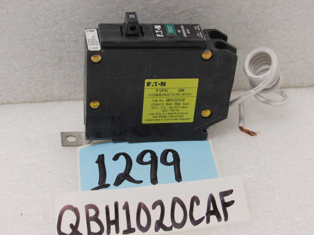 LOT OF EATON RESIDENTAL BREAKERS - MISCELLANEOUS