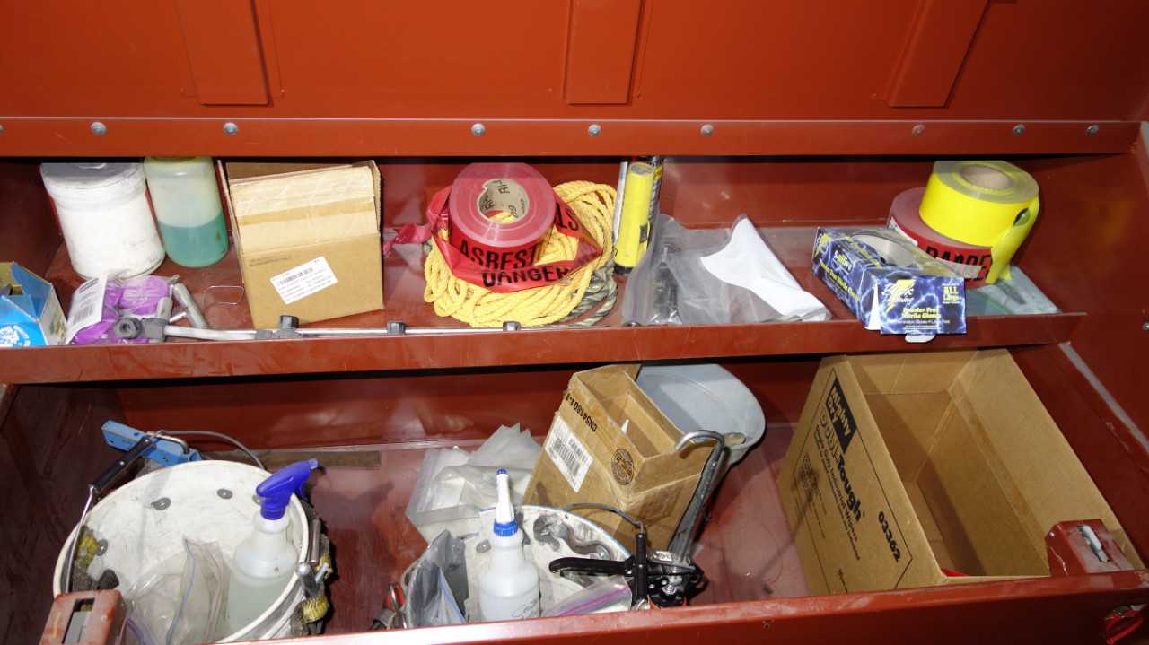 JOBBOX ROLLING JOB BOX WITH CLEANING SUPPLIES - PLANT & FACILITY