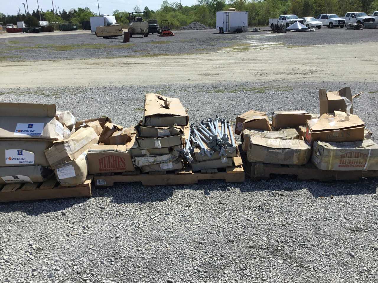 Lot of 3 Pallets of Miscellaneous Contrustion Hardware - ELECTRIC POWER TOOLS