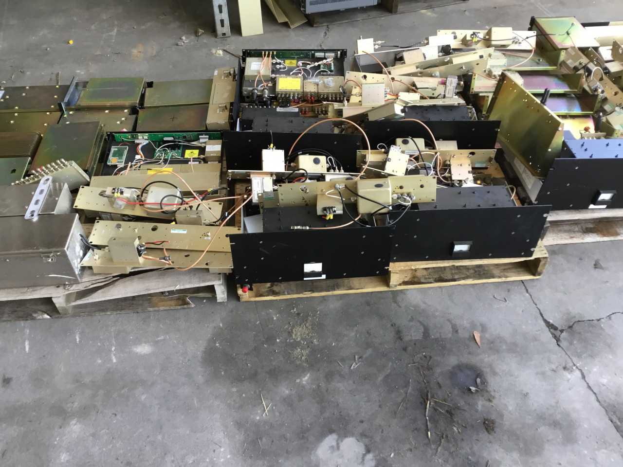 Lot of 2 Pallets of Electronic Hardware - ELECTRIC POWER TOOLS