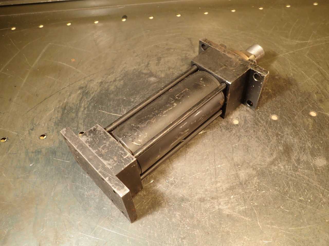Parker JH3LLVS23 Double Acting Air Pneumatic Cylinder 2" Bore 4-1/2" Stroke - PNEUMATIC CYLINDERS & ACTUATORS