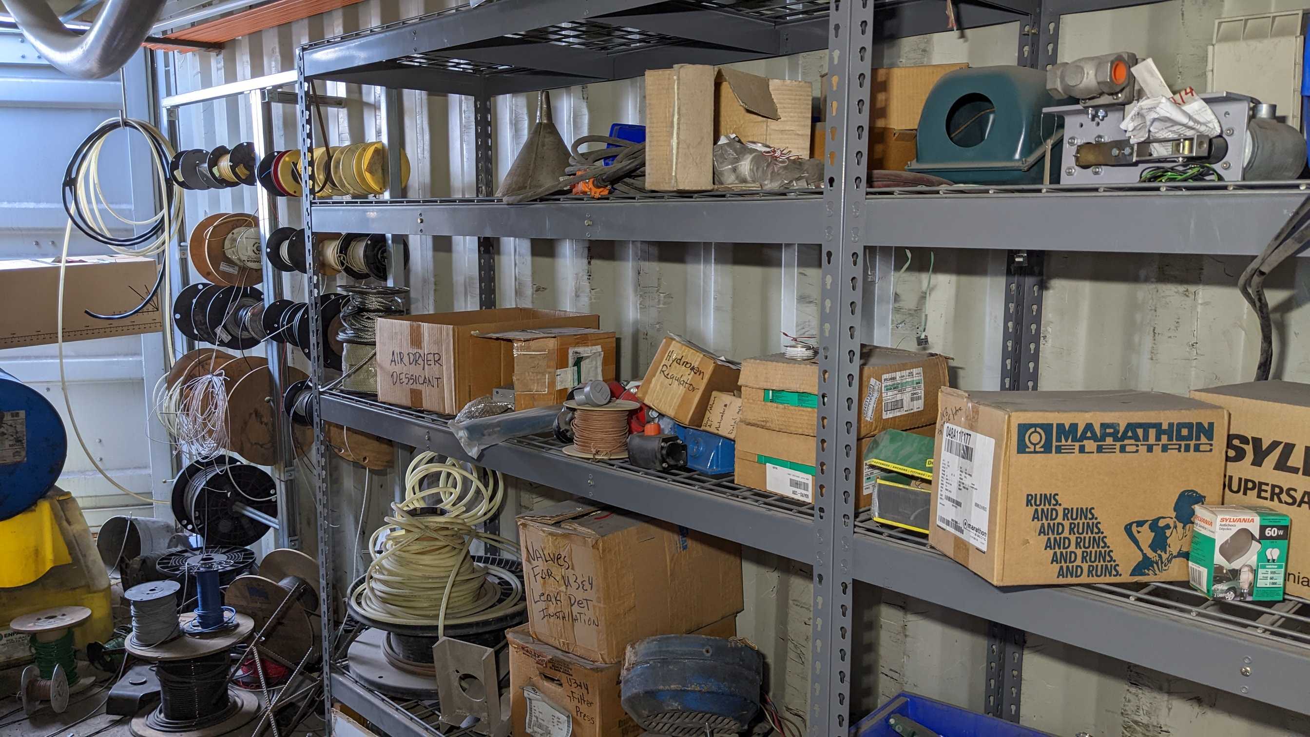CONTENTS OF CONTAINER - INDUSTRIAL PARTS